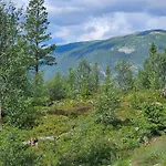Fin Med Flott Utsikt Til Gaustatoppen Apartamento